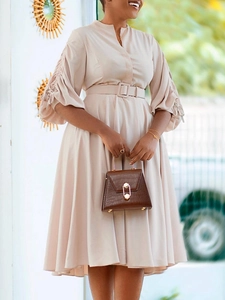 Robe Midi Trapèze Élégante pour Femmes avec Manches Lanterne et Smocks Ceinturée Mode Bureau Col en V Couleur Unie