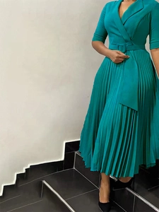 Robe Midi Plissée Élégante pour Femme Avec Ceinture Col Tailleur Col en V Manches 3/4 Couleur Unie Coupe Ajustée Ligne A Bureau Fête
