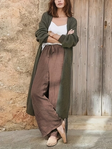 Pantalon large en coton lin pour femmes avec cardigan vert foncé et débardeur blanc