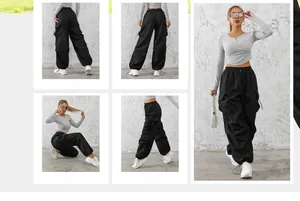 Dettaglio dei pantaloni cargo neri con multitasche e polsini elastici sul fondo gamba