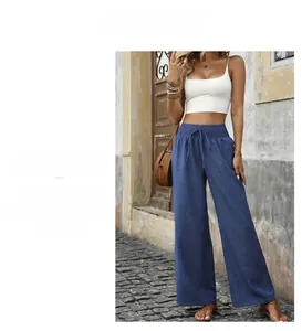 Detailansicht der Leinenhose mit hoher Taille, Kordelzug und elastischem Smokbund