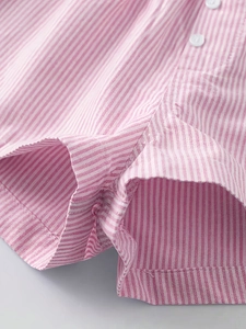 Pantalones cortos casuales de cintura alta a rayas rosas y blancas con botones