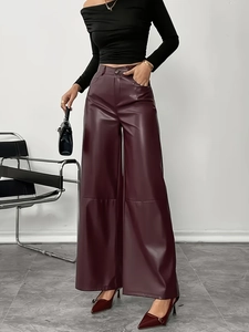 Eleganti pantaloni bordeaux a vita alta in ecopelle a gamba larga per look urbano donna
