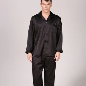 Pyjama en satin noir pour homme avec rayures verticales et manches longues, tenue d'intérieur