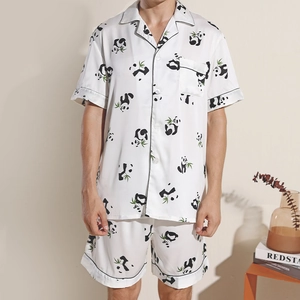 Pyjama homme en soie glacée avec motif panda et bambou en tissu satiné blanc