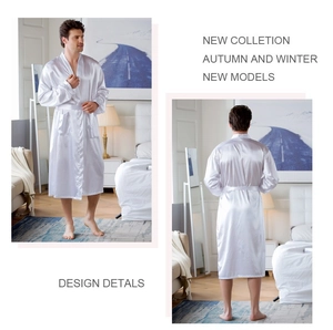 Vue détaillée avant et arrière du peignoir élégant en satin blanc pour hommes en été