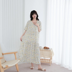 Abito floreale in cotone da donna con scollo a V e orlo a balze per le vacanze