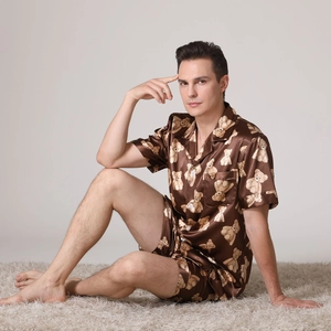 Pyjama en satin de soie pour hommes avec imprimés ours marrons et manches courtes