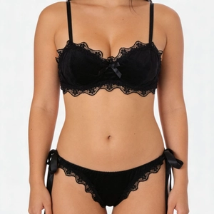 Sexy Black Velvet Underwire Bra And Strappy Panty Set Bow Decor Women Lingerie Top And Bottom Home Sleepwear Fashion Intimates