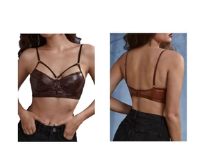 Détails du soutien-gorge en similicuir marron foncé avec bretelles croisées et fermeture