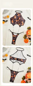 Détails avant et arrière de l'ensemble de lingerie Halloween à imprimé squelette