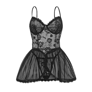 Nuisette sexy en dentelle noire à motifs roses avec jupe en résille fine