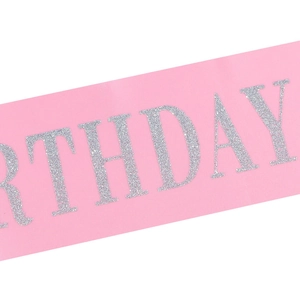 Rosafarbene Satin-Schärpe mit silbernem Glitzer Birthday-Schriftzug für Geburtstagspartys