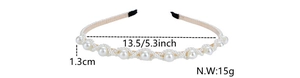 Detail showing dimensions of pearl headband with white fabric and black anti-slip tips