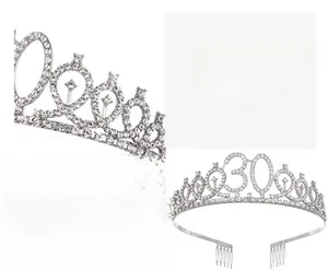 Détails de la couronne du 30ème anniversaire en alliage argenté avec strass scintillants