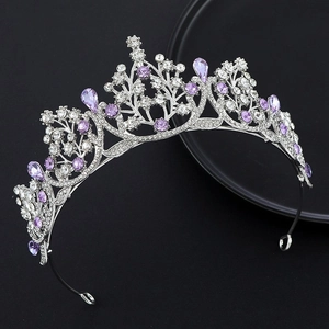 Couronne argentée de luxe avec cristaux violets et strass pour mariée et fêtes