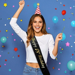 Écharpe élégante noire et dorée Happy 18th Birthday pour fête d'anniversaire de 18 ans