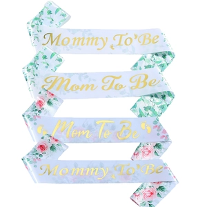 Satin Mommy To Be Schärpe Für Babyparty Dekoration Goldprägung Floral Mutter To Be Schultergurt Partyzubehör