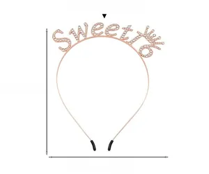 Detaillierte Maßgrafik für das Sweet 16 Strass-Kronen-Stirnband in Roségold-Optik