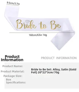 Detail der weißen Satinschärpe Bride to Be mit Goldfolie und 160x9,5 cm Abmessungen