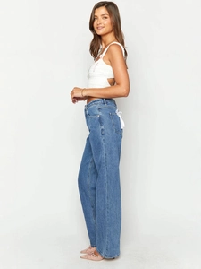 Jean droit taille haute bleu pour femme avec détail de nœud papillon sur la poche