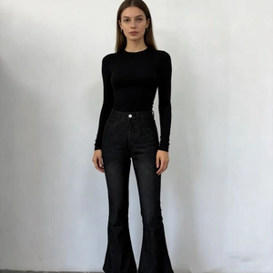 Retro washed high-waist flared jeans and slim long sleeve top set for women