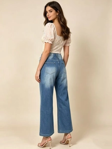 Jean femme taille haute à jambe large avec cordon de serrage et poches arrière