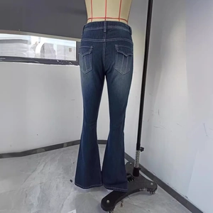 Jean évasé taille haute pour femme en denim bleu foncé avec poches arrière à rabat