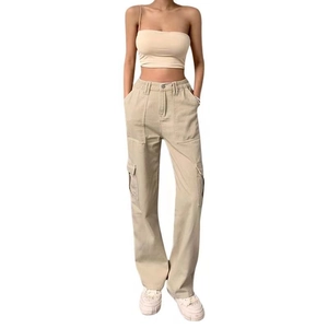 Damen Cargohose mit hoher Taille in Beige, mehreren Taschen und engem Crop-Top
