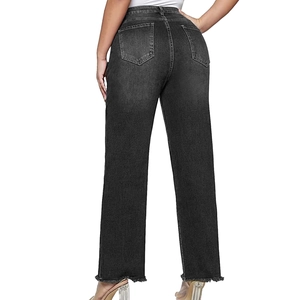 Jean court vintage gris foncé ample avec ourlet brut et détails taille haute usés