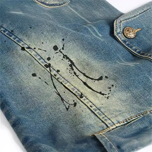 Gilet en jean ajusté pour homme avec lavage vintage, imprimé taches d'encre et boutons couronne