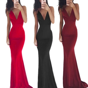 Three-color comparison of slim-fit backless fishtail evening dresses in red, black, and burgundy