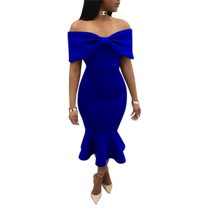 Abito da sera senza spalline blu reale con grande fiocco ed elegante orlo a sirena