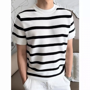 Herren Kurzarm-Strick-T-Shirt mit Streifen aus Eisseide für einen lockeren Sommerlook
