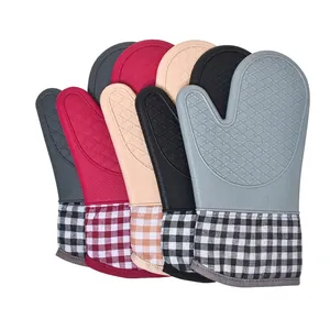Heat resistant silicone oven mitts with plaid cotton cuffs in various colors