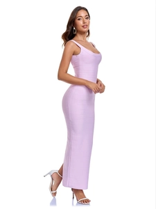 Elegante abito a fascia color lavanda aderente senza maniche per feste