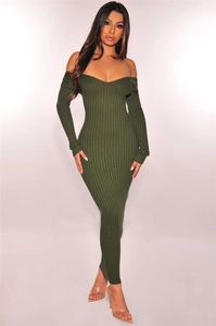 Detail view of rib-knit fabric on an elegant olive green off-the-shoulder maxi dress