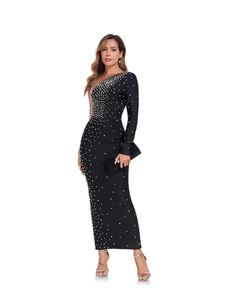 Robe de soirée élégante noire à une épaule avec perles blanches et manche longue chic