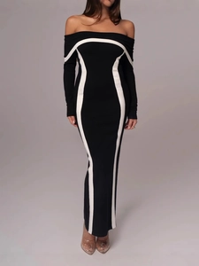 Robe longue moulante à épaules dénudées avec lignes contrastées blanches amincissantes