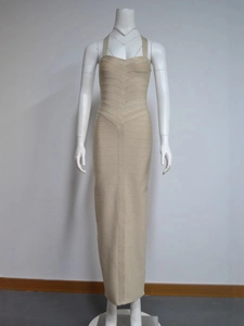 Robe longue bandage licou dorée avec col en V croisé et finition métallique scintillante