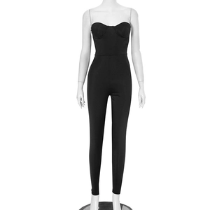 Combinaison bustier noire moulante en maille élastique avec dos nu plongeant