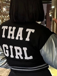 Damen Collegejacke aus PU-Leder in Schwarz-Blau mit That Girl Stickerei am Rücken