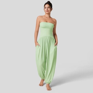 Muntgroene strapless dames jumpsuit met hoge taille en enkelsluiting voor casual zomerstijl