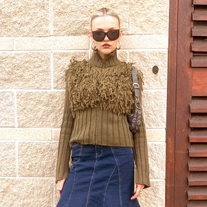 Olive green slim fit knit cardigan with fringed detail and ribbed sleeves for women