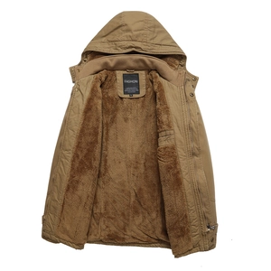 Giacca invernale kaki con cappuccio per uomo con calda fodera in pile e design robusto