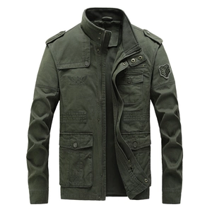 Militärjacke aus Baumwoll-Canvas für Herren in Olivgrün mit Stehkragen und Multi-Taschen