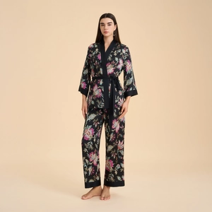 Women's Luxury Satin Floral Print Pajama Set Long Sleeve Wrap V-Neck Top And Bottom Loungewear Sleepwear Set For Spring Autumn