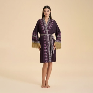 Peignoir Kimono en Satin pour Femme avec Broderie Florale Ethnique Glands Dorés Col en V Chemise de Nuit Cadeau de Demoiselle d'Honneur