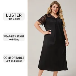 Kurzärmeliges schwarzes Seidensatin-Nachthemd mit Spitzenbesatz in lockerer Plus-Size-Passform