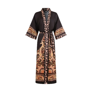 Peignoir kimono long noir satiné avec motifs floraux bohèmes orange et ceinture